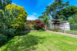 Photo 30- click for photo gallery